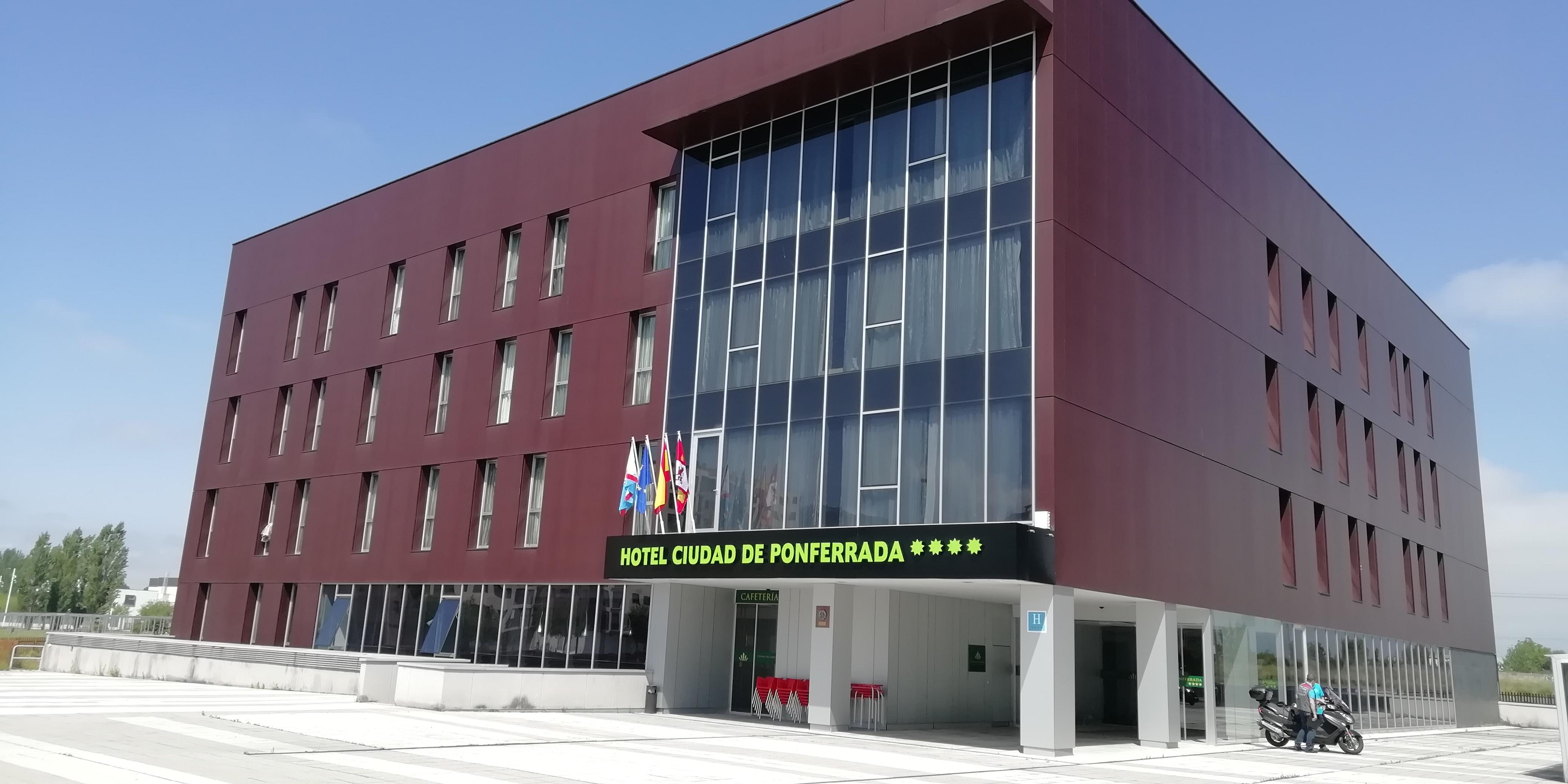 Hotel Ciudad De Ponferrada, Ascend Hotel Collection Exterior foto